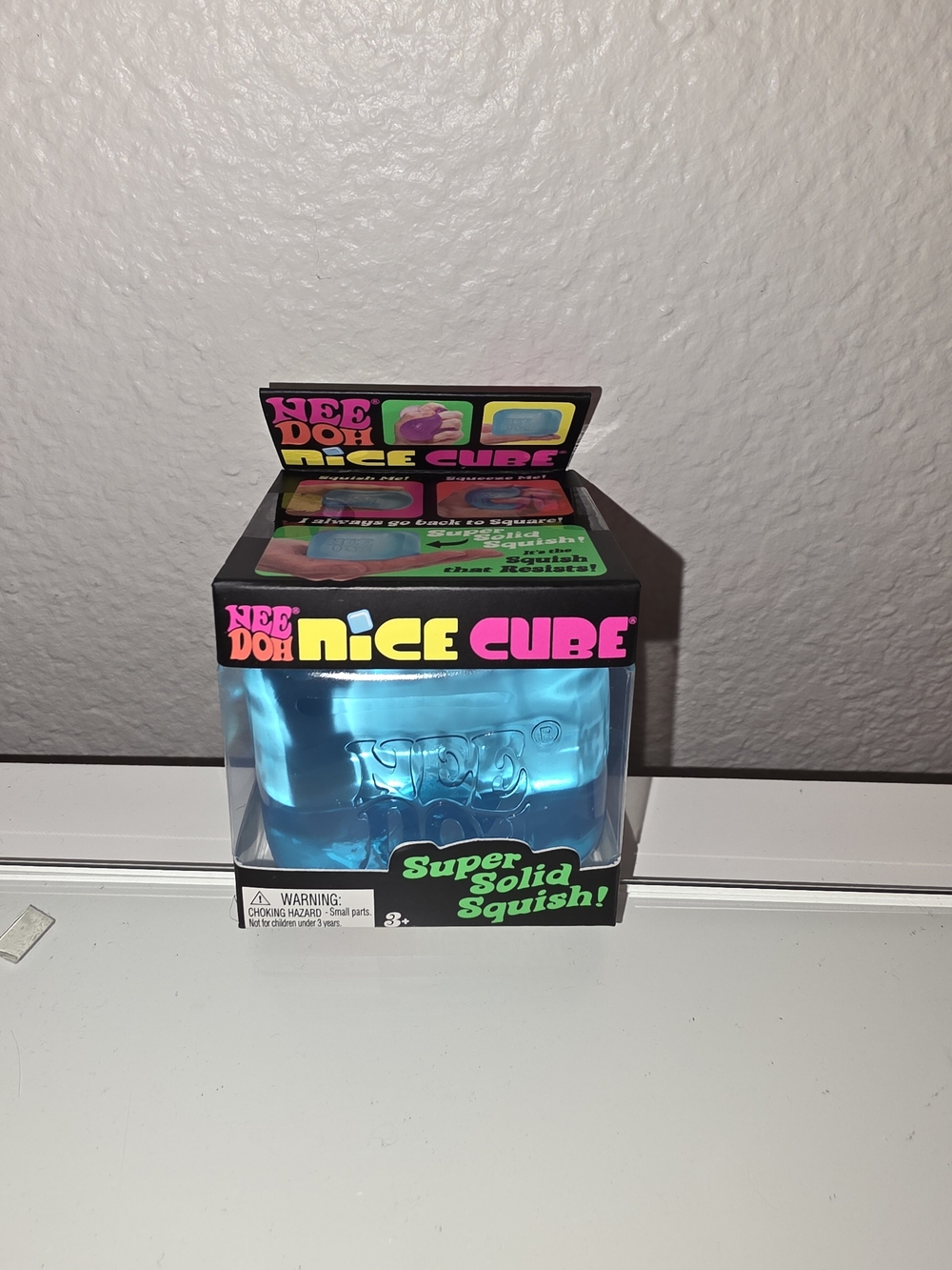 Nice Cube Super Solid Squish - Blue
